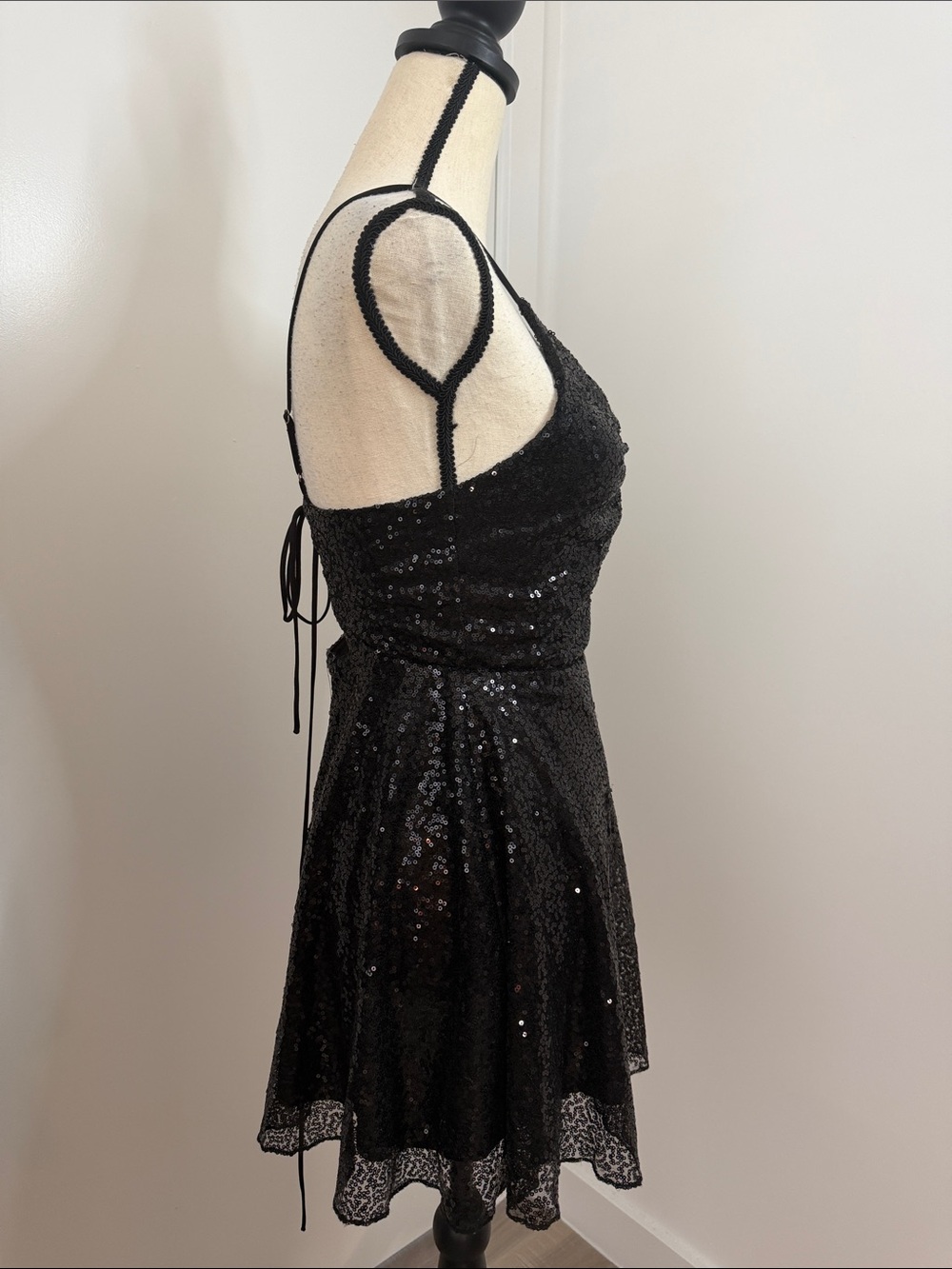 Lucy in the Sky Black Sequin Cocktail Party Mini Dress. Sz M - Picture 5 of 10